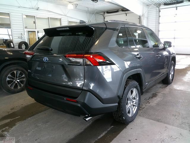 Used 2024 Toyota RAV4 LE video 2