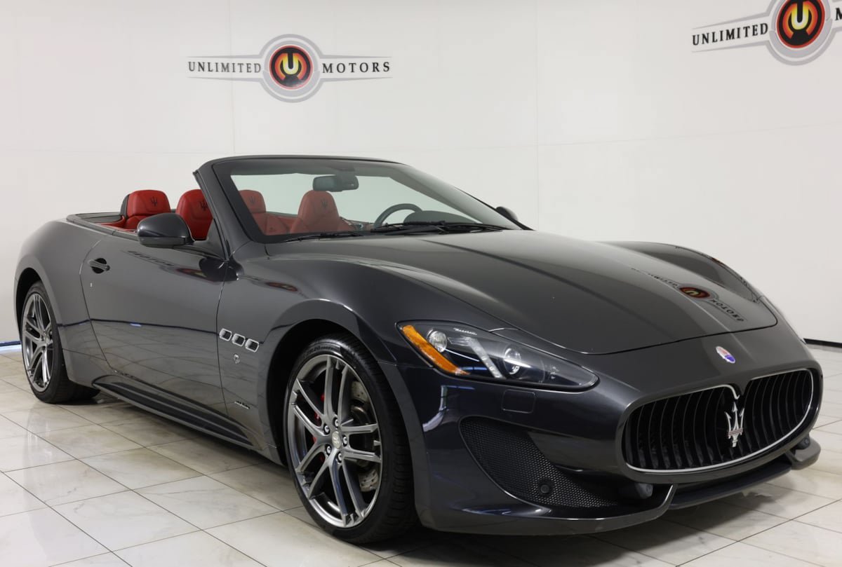 Used 2017 Maserati GranTurismo Sport RWD image 40