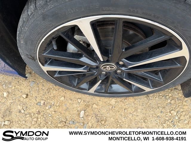 Used 2020 Toyota Camry XSE image 28