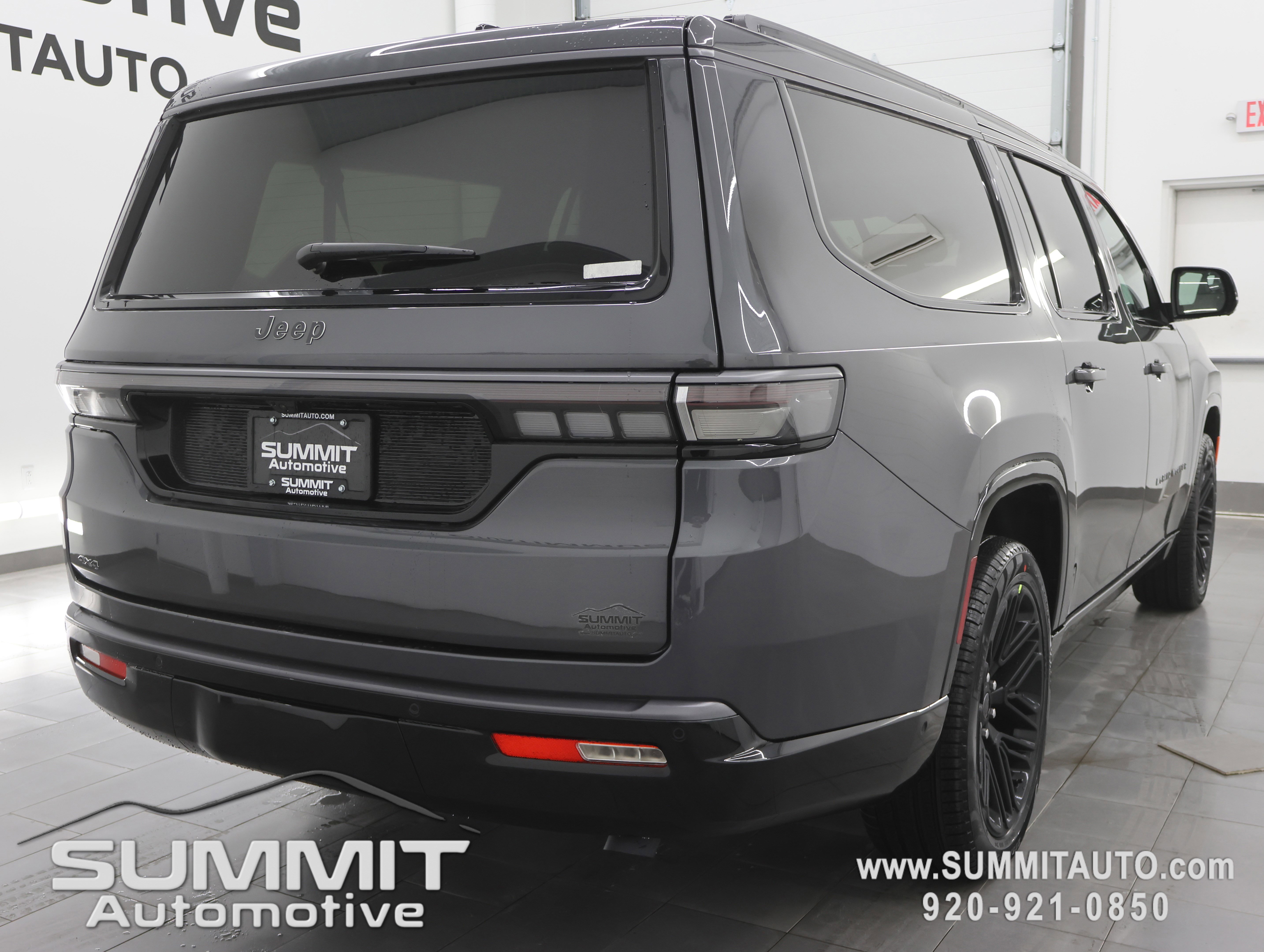 New 2026 Jeep Grand Wagoneer L Limited image 5