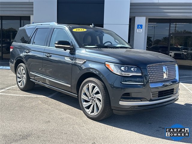 Certified 2022 Lincoln Navigator Reserve image 4