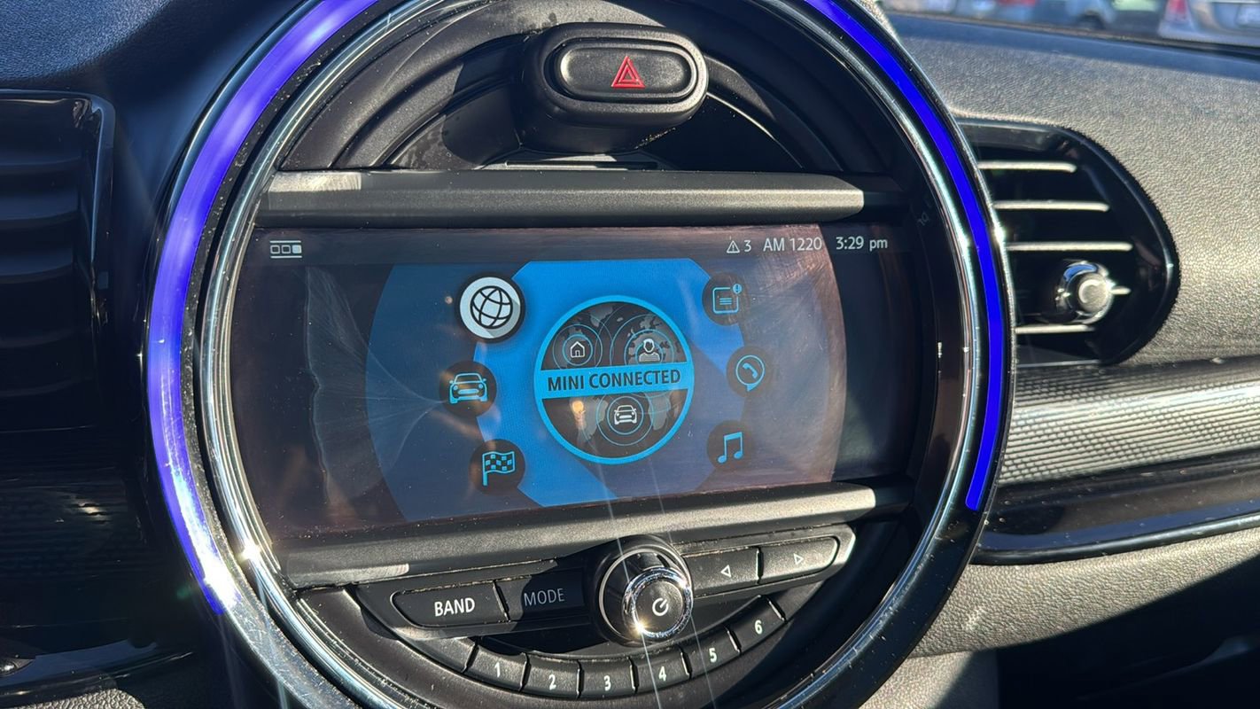 Used 2017 MINI Cooper Clubman ALL4 image 24