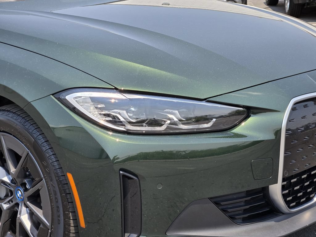 Certified 2023 BMW i4 eDrive40 w/ Premium Package RWD image 8