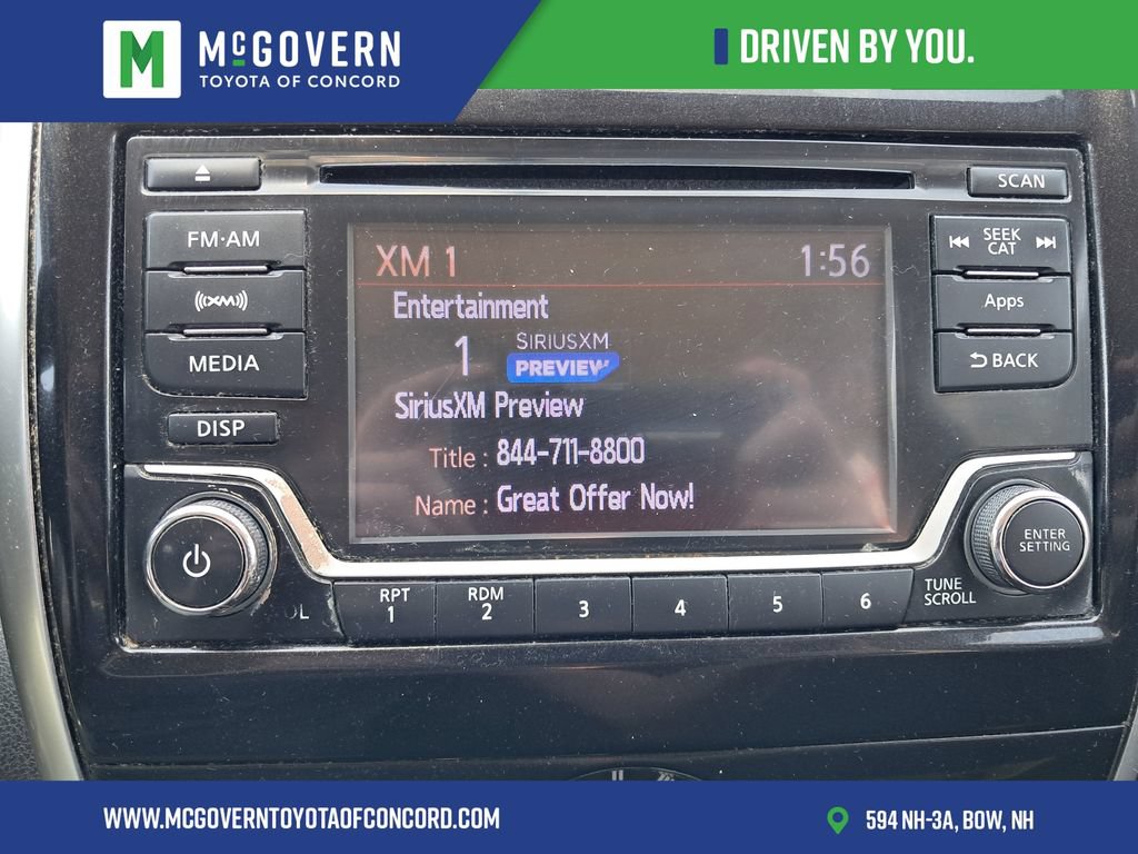 Used 2016 Nissan Versa Note SV FWD image 25