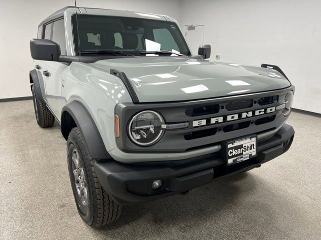 Used 2024 Ford Bronco Big Bend image 2