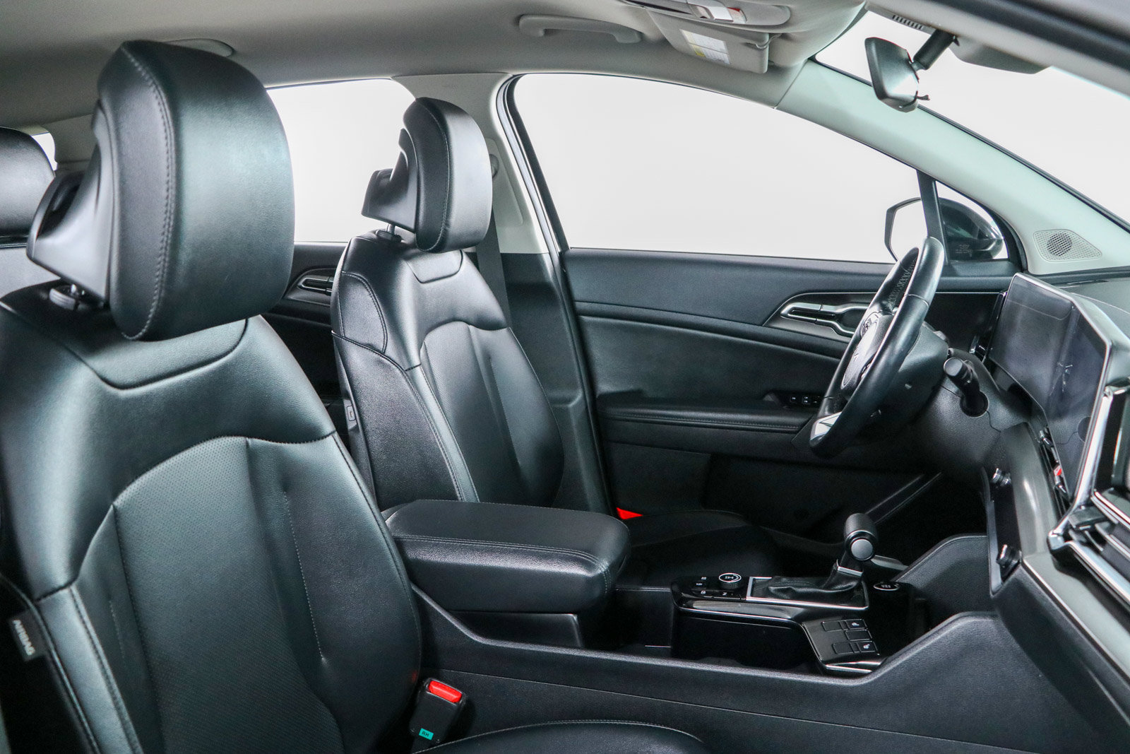 Used 2023 Kia Sportage EX FWD image 26