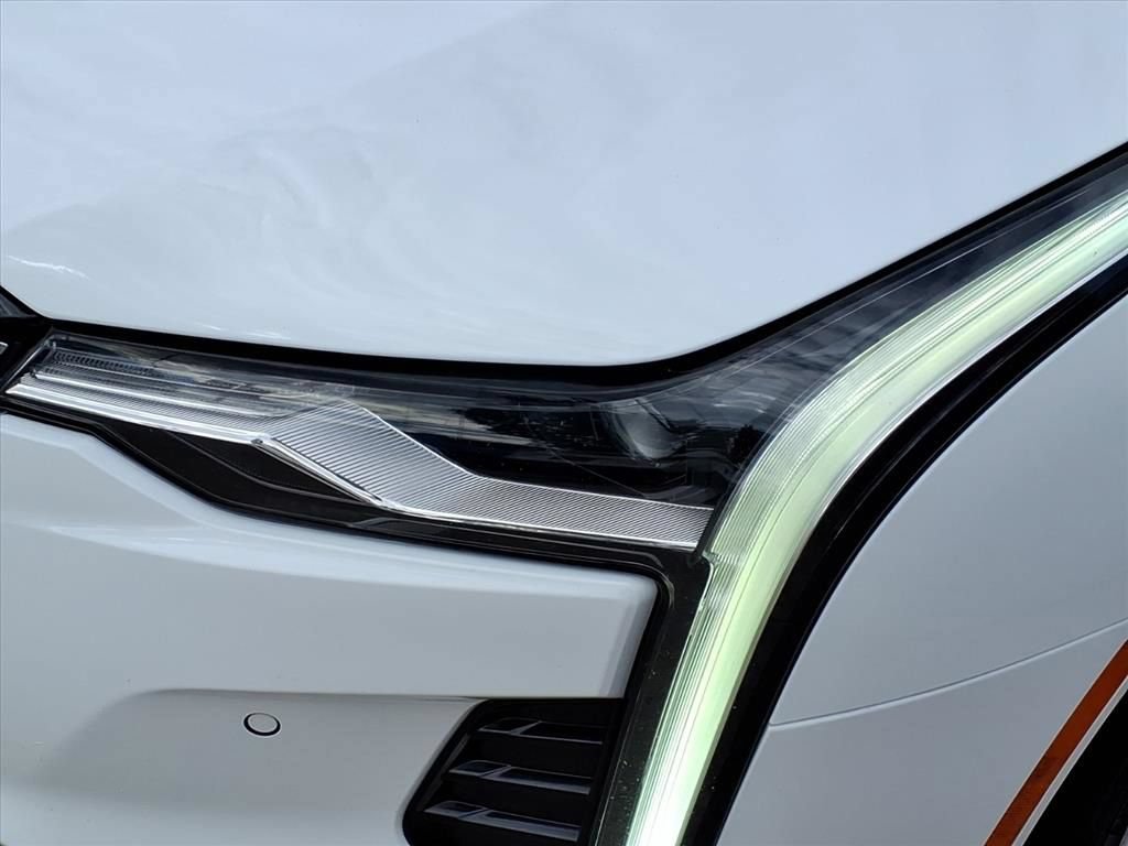 Used 2022 Cadillac CT4 Premium Luxury w/ Climate Package RWD image 11