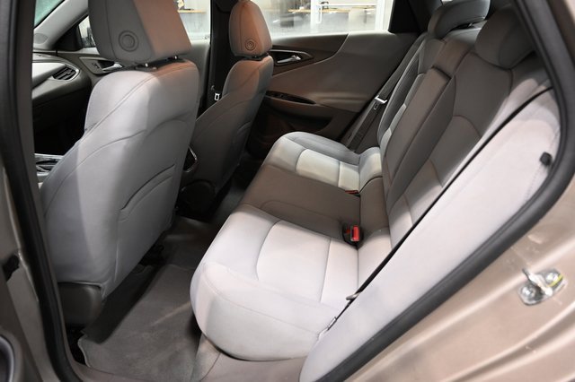 Used 2022 Chevrolet Malibu LT image 11