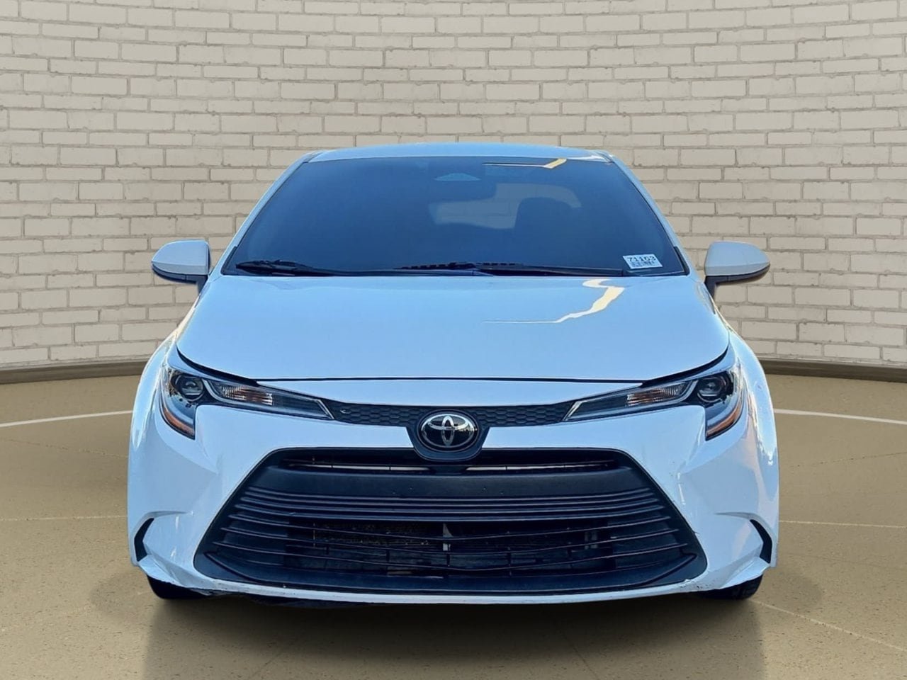 Used 2024 Toyota Corolla LE FWD image 3