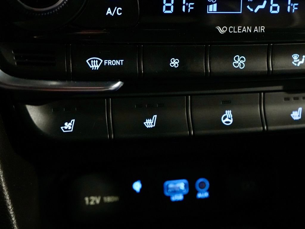 Used 2020 Hyundai Santa Fe Limited image 24