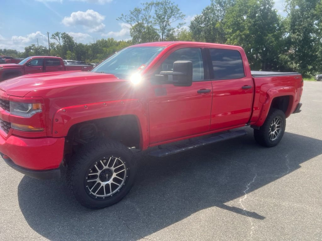 Used 2018 Chevrolet Silverado 1500 Custom w/ Trailering Package
