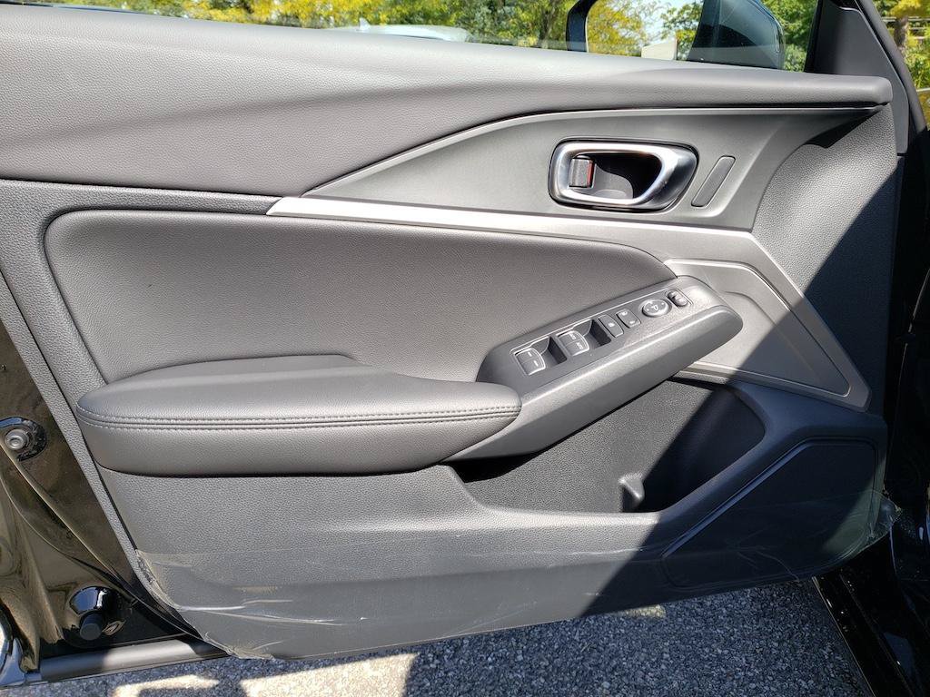 New 2026 Acura Integra FWD image 9