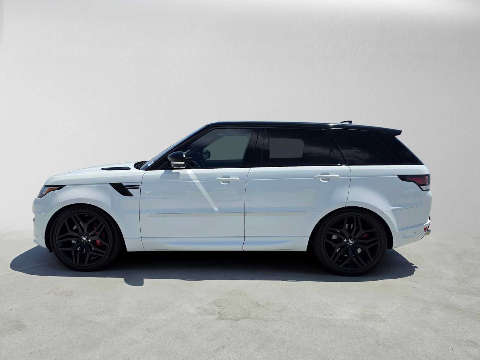 Used 2017 Land Rover Range Rover Sport Autobiography AWD/4WD image 3