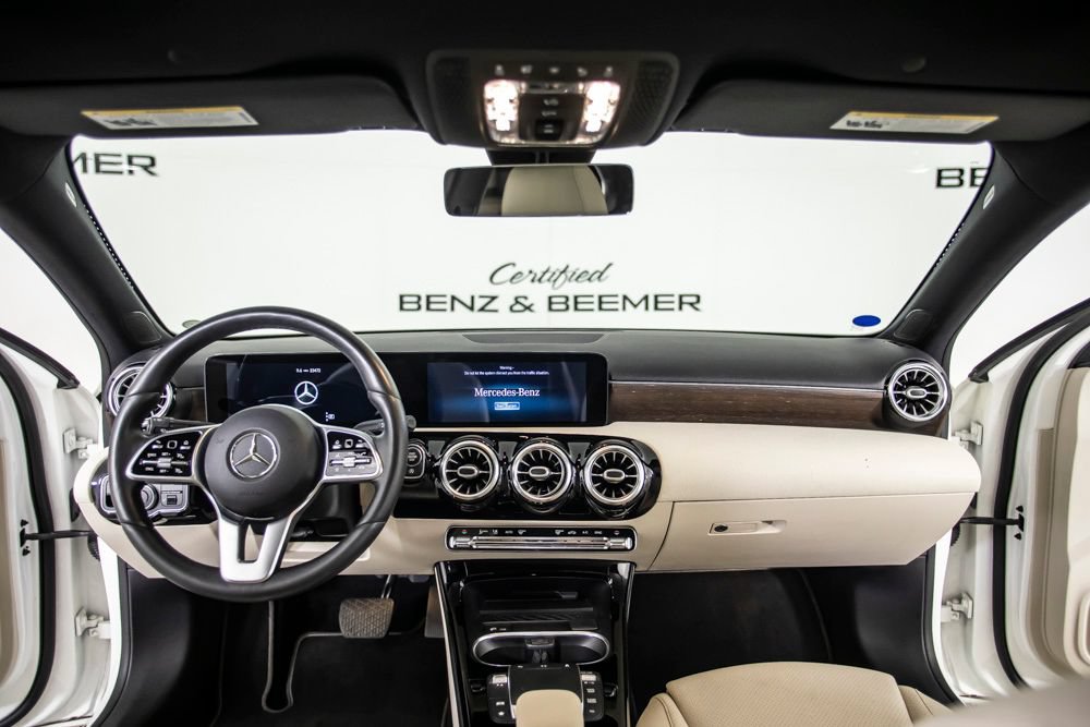 Used 2021 Mercedes-Benz A 220 4MATIC image 23