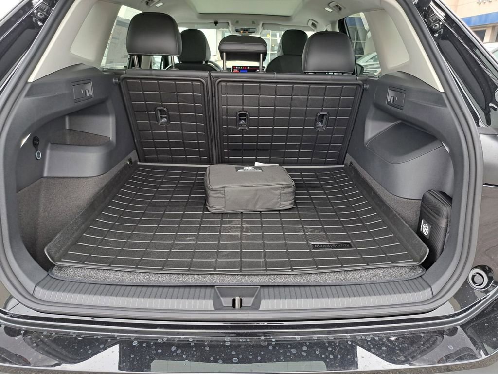 New 2026 Volkswagen Tiguan SE image 27