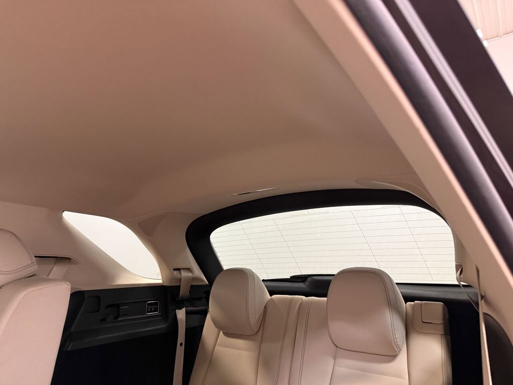 Used 2023 Mercedes-Benz GLE 350 4MATIC w/ 3rd Row Seat Package image 50