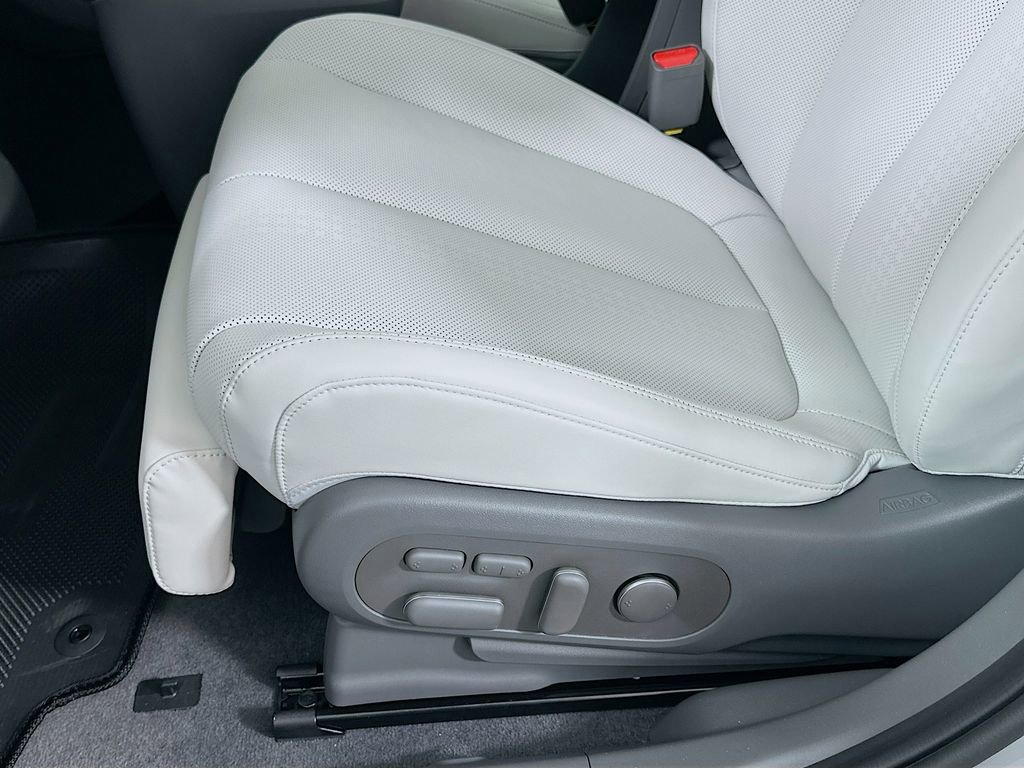 New 2026 Hyundai Ioniq 5 Limited RWD image 21