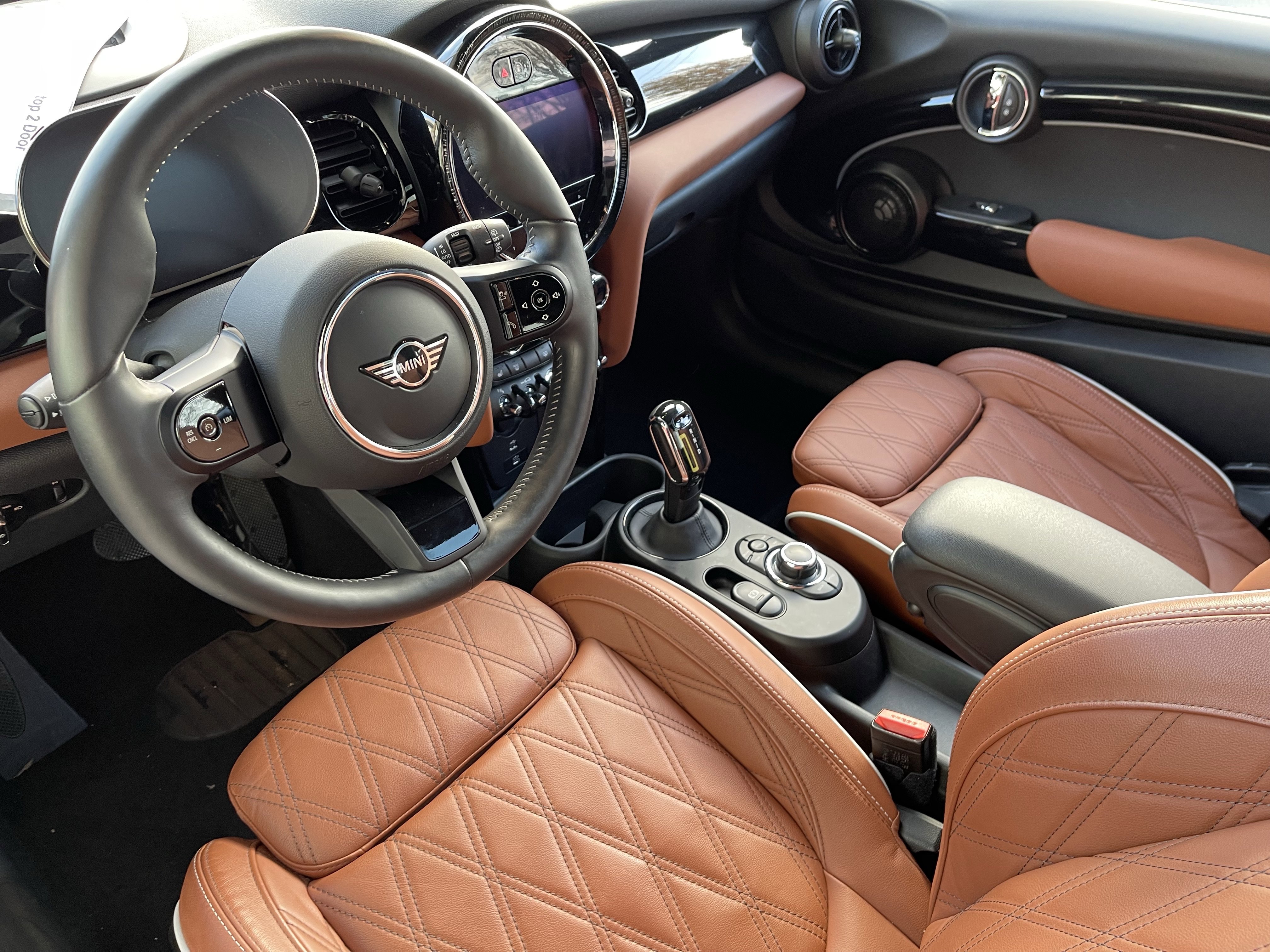 Used 2023 MINI Cooper SE image 9