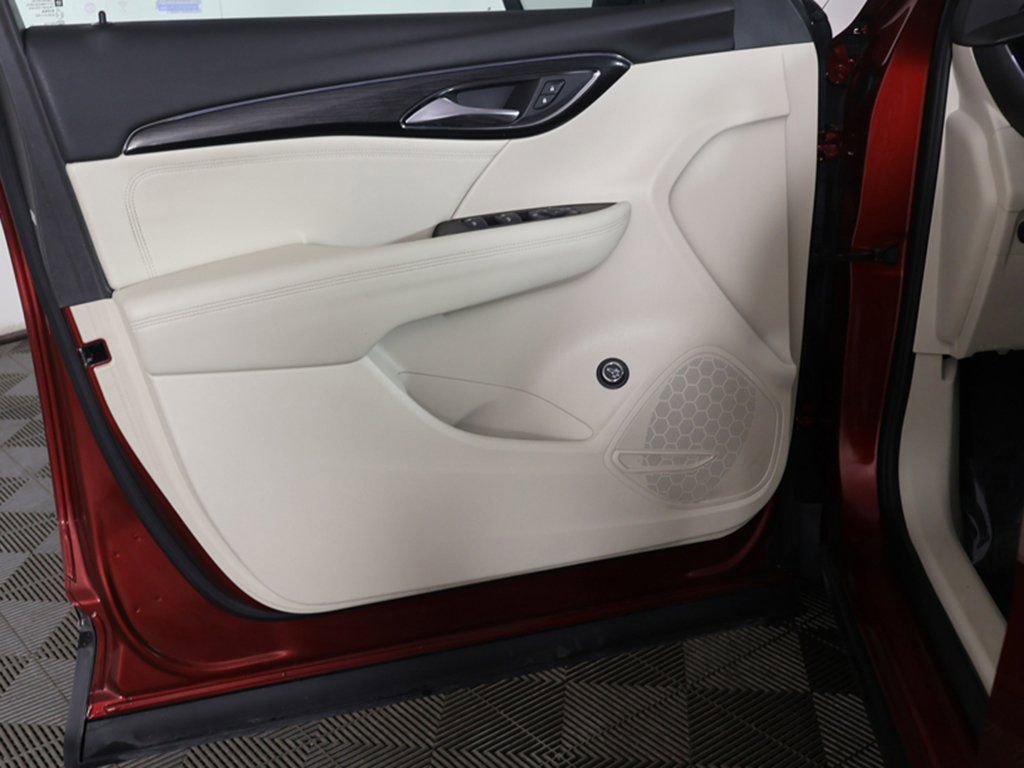 Used 2023 Buick Envision Preferred image 18