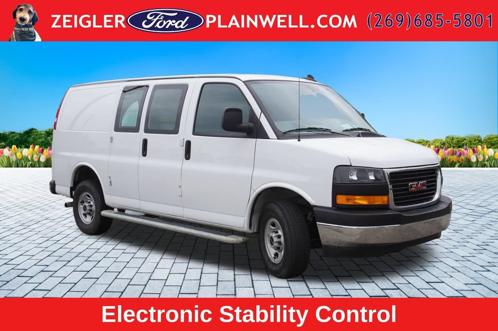 Used 2024 GMC Savana 2500 w/ Driver Convenience Package RWD image 7