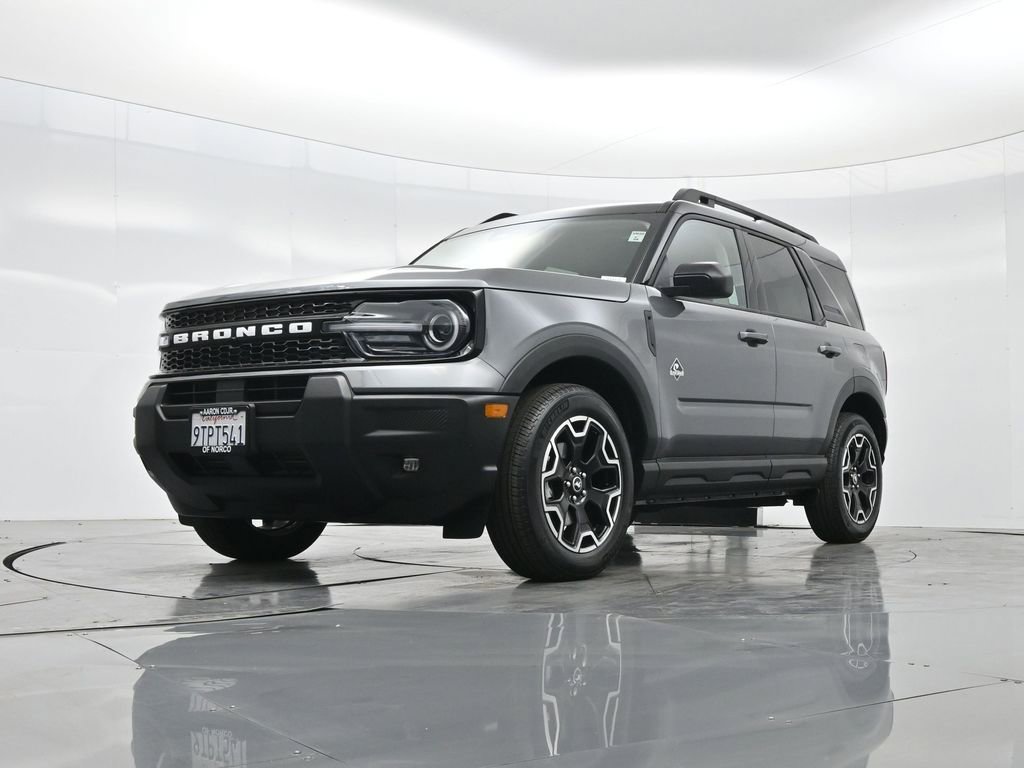 Used 2025 Ford Bronco Sport Outer Banks image 40