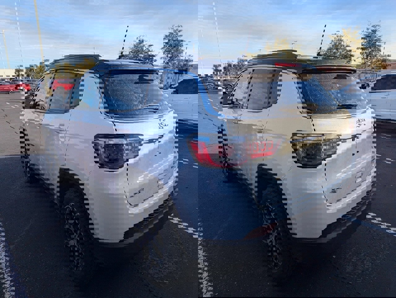 Used 2024 Jeep Compass Limited w/ Sun and Sound Group image 8