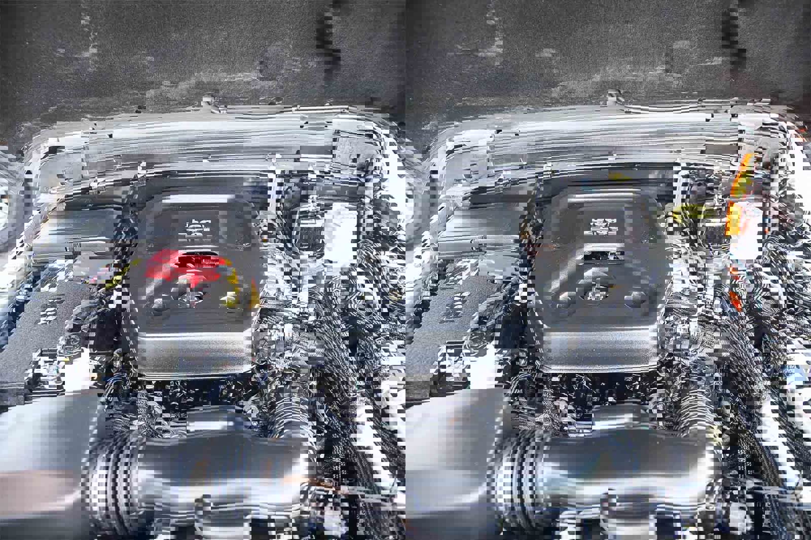 Used 2023 Jeep Wrangler Unlimited Rubicon 4xe w/ Safety Group image 26