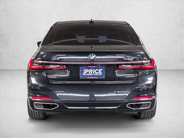 Used 2022 BMW 740i xDrive w/ Premium Package AWD/4WD image 7