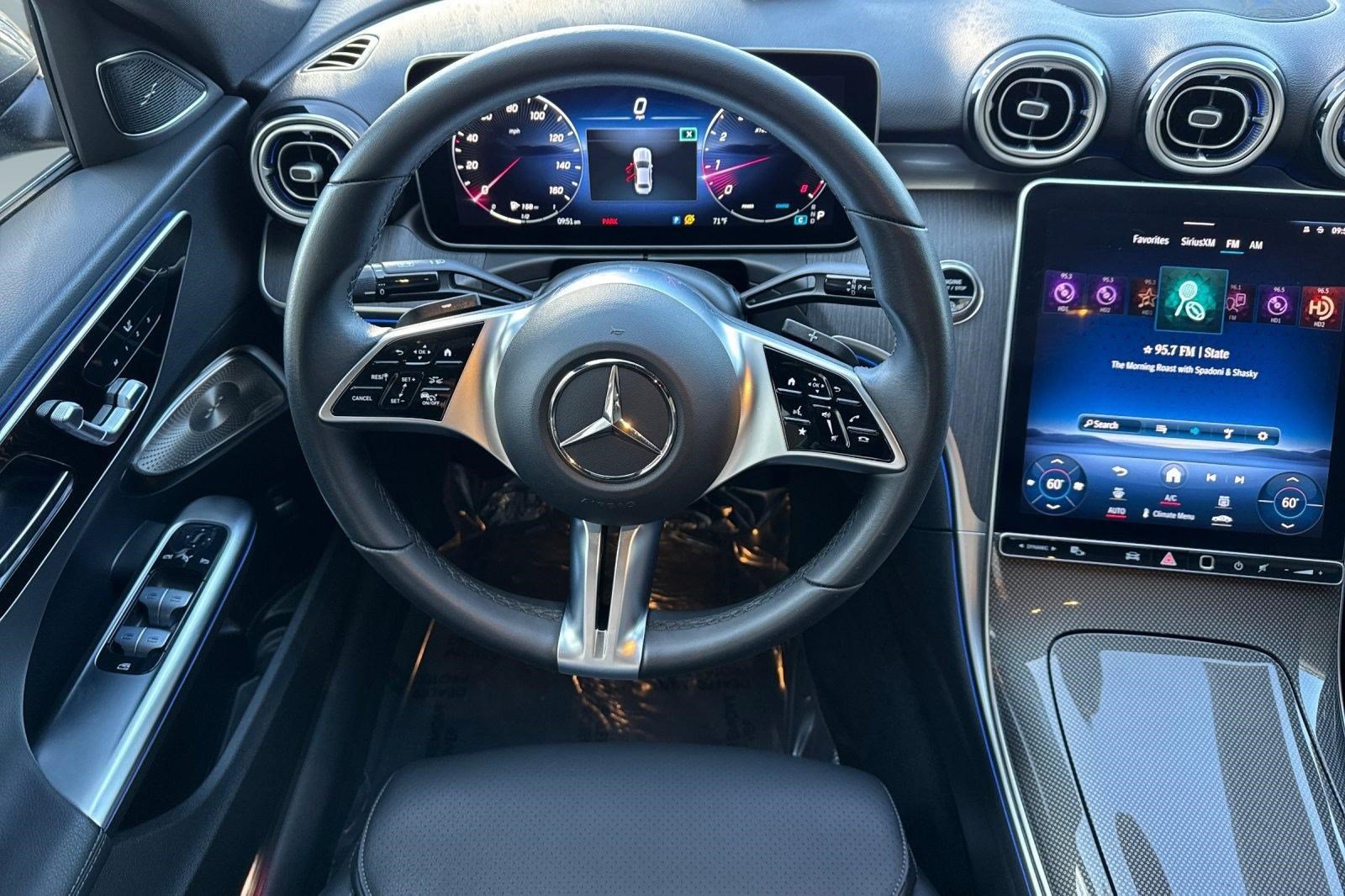 Used 2023 Mercedes-Benz C 300 Sedan image 30