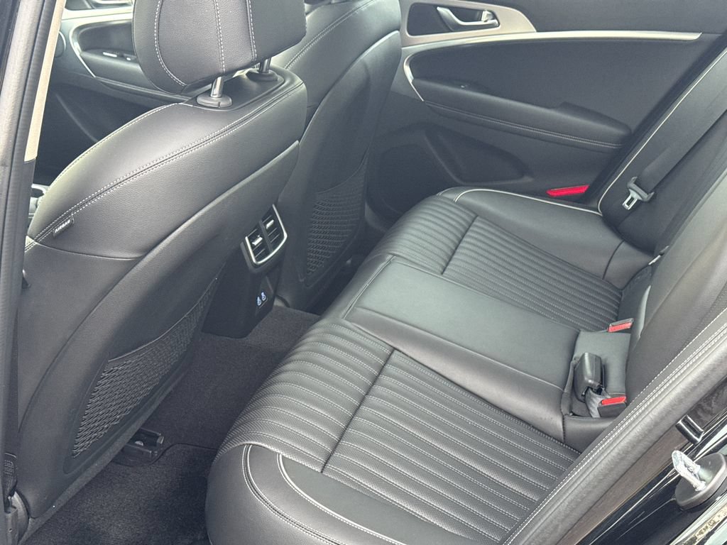 Used 2026 Genesis G70 2.5T Prestige RWD image 23