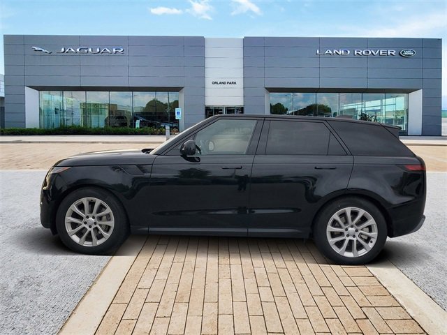 Certified 2025 Land Rover Range Rover Sport SE image 8