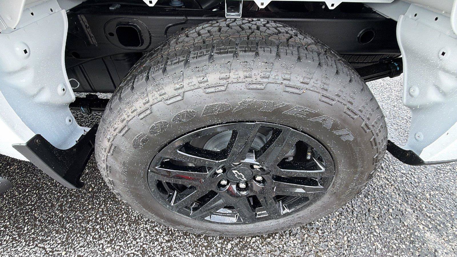 New 2026 Chevrolet Silverado 1500 RST w/ RST Select Package AWD/4WD image 11