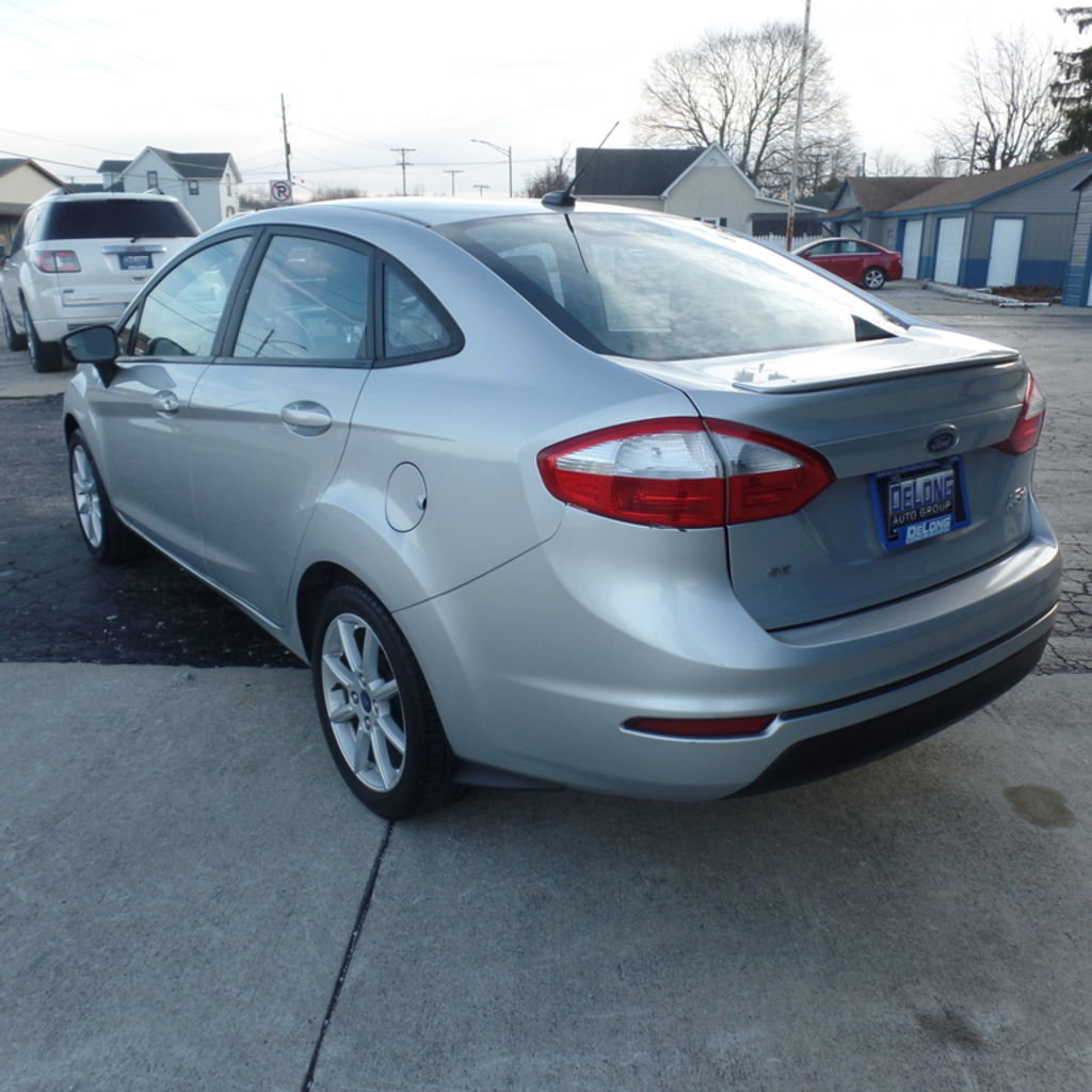 Used 2019 Ford Fiesta SE w/ Equipment Group 201A image 11