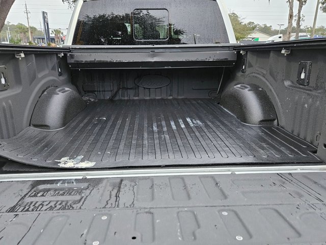 Used 2017 Ford F150 Lariat w/ Equipment Group 502A Luxury image 6