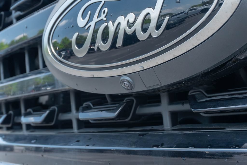 Used 2024 Ford F250 Lariat w/ Lariat Ultimate Package AWD/4WD image 8