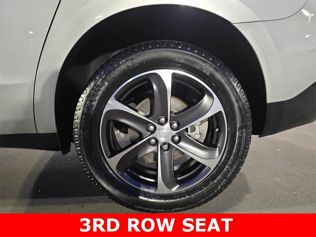 Used 2020 Buick Enclave Essence w/ Sport Touring Edition image 36