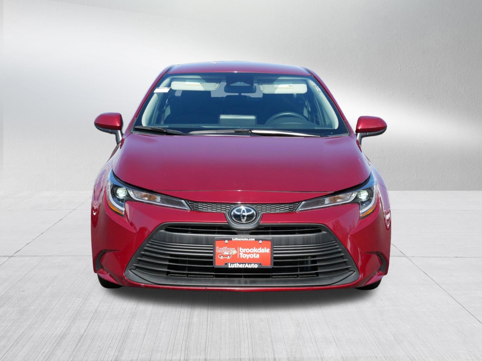 Certified 2023 Toyota Corolla LE image 2