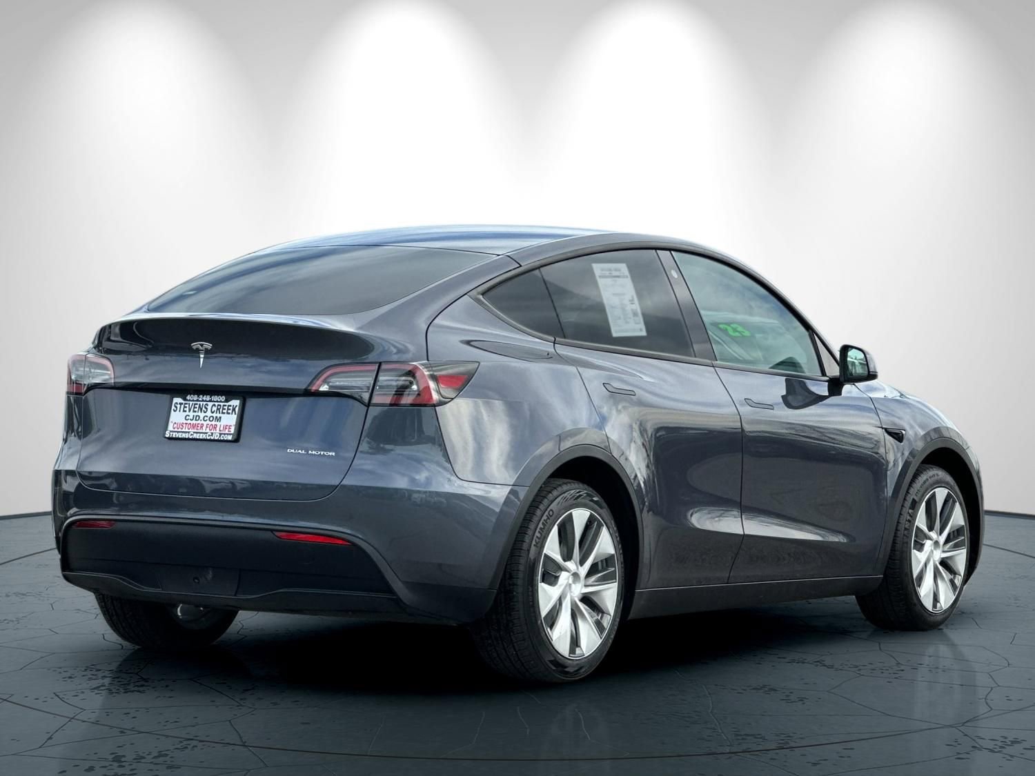 Used 2023 Tesla Model Y Long Range image 4