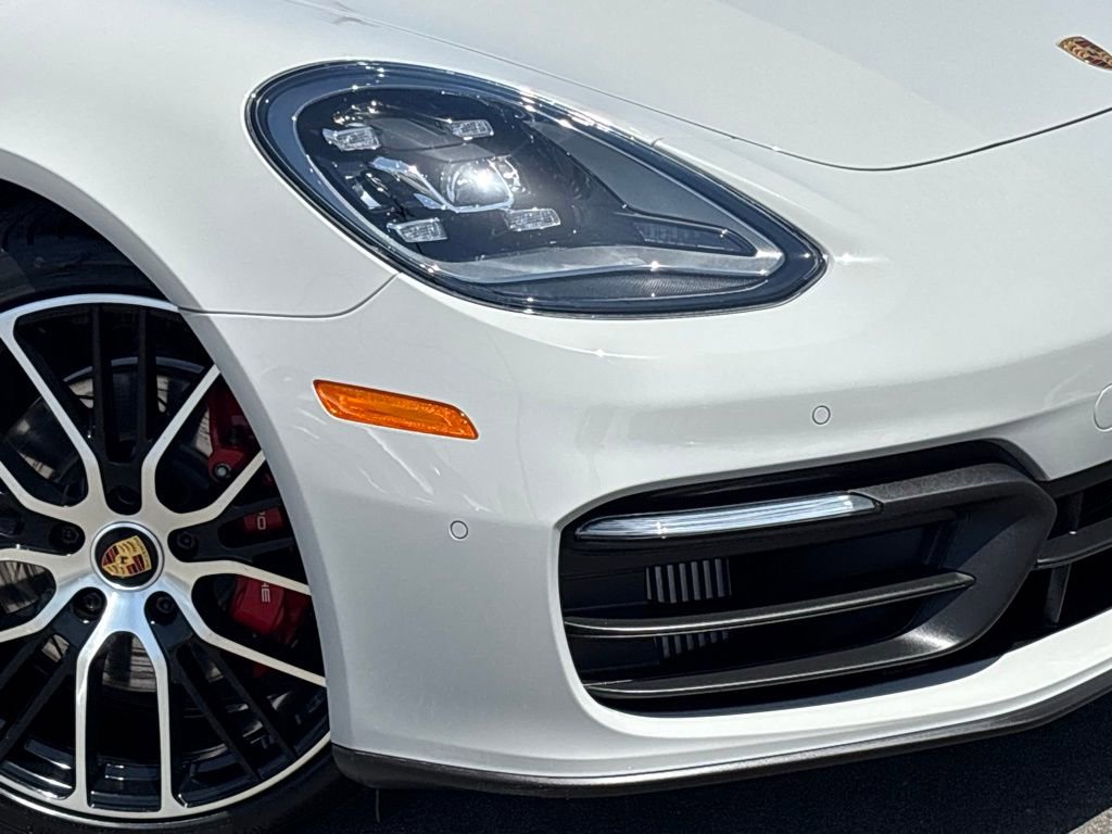 Used 2022 Porsche Panamera 4S AWD/4WD image 8