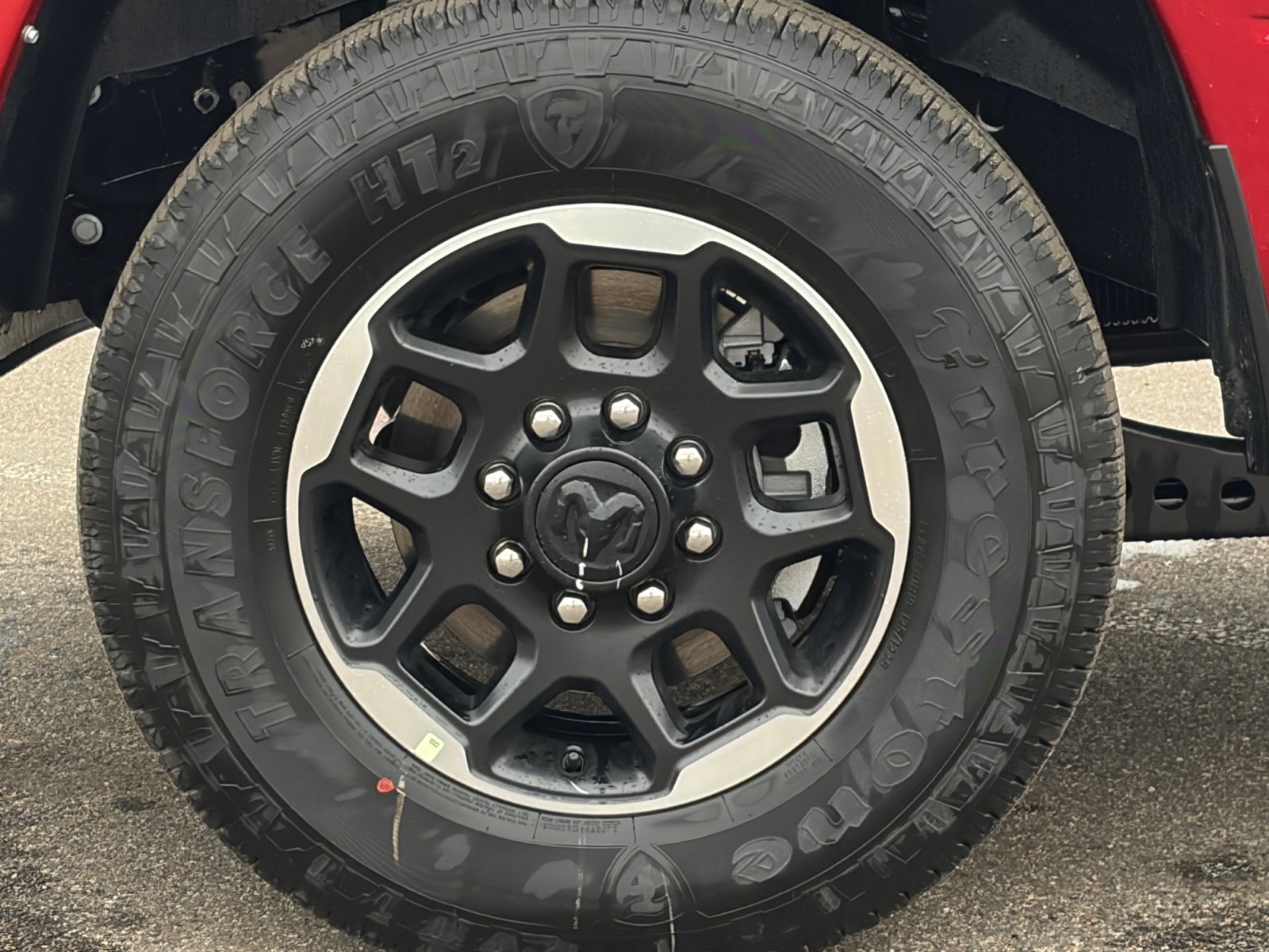 New 2026 RAM 2500 Laramie AWD/4WD image 11