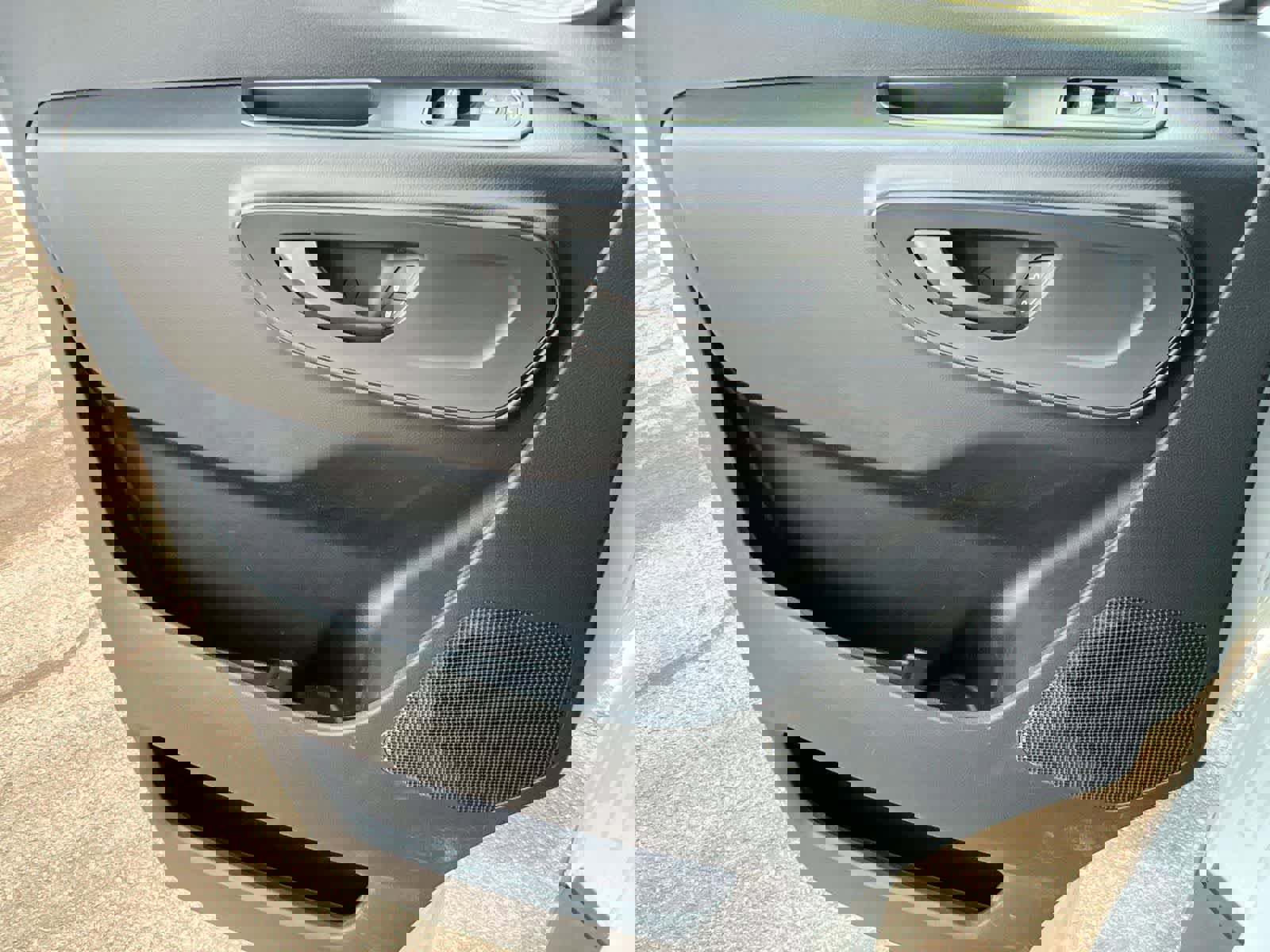 Used 2023 Mercedes-Benz Sprinter 2500 image 23