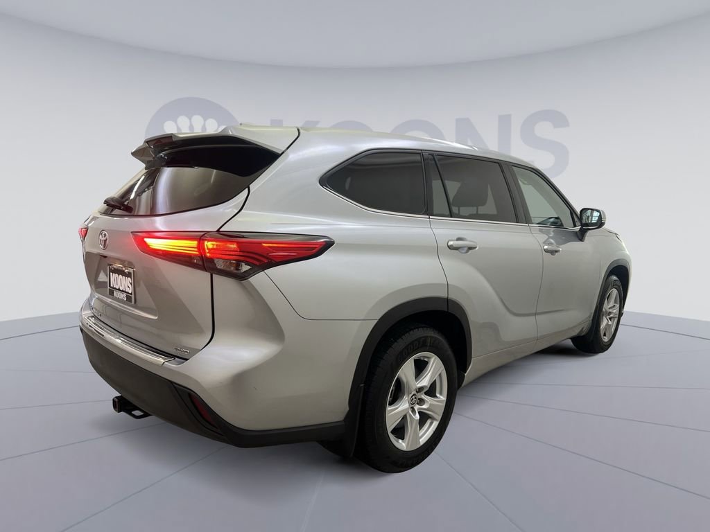 Used 2020 Toyota Highlander L image 5