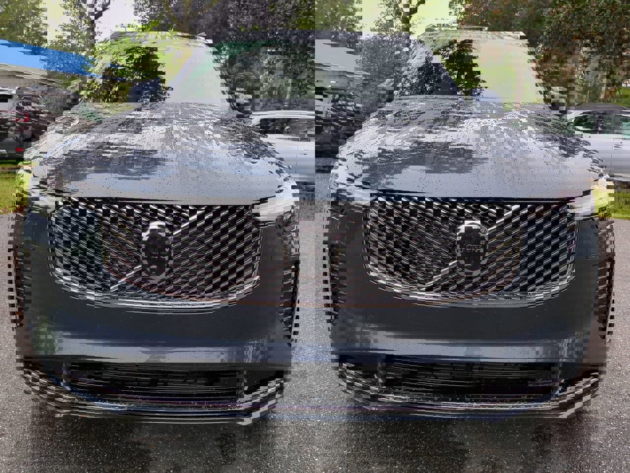 New 2026 Volvo XC90 B6 Plus w/ Protection Package Premier image 9