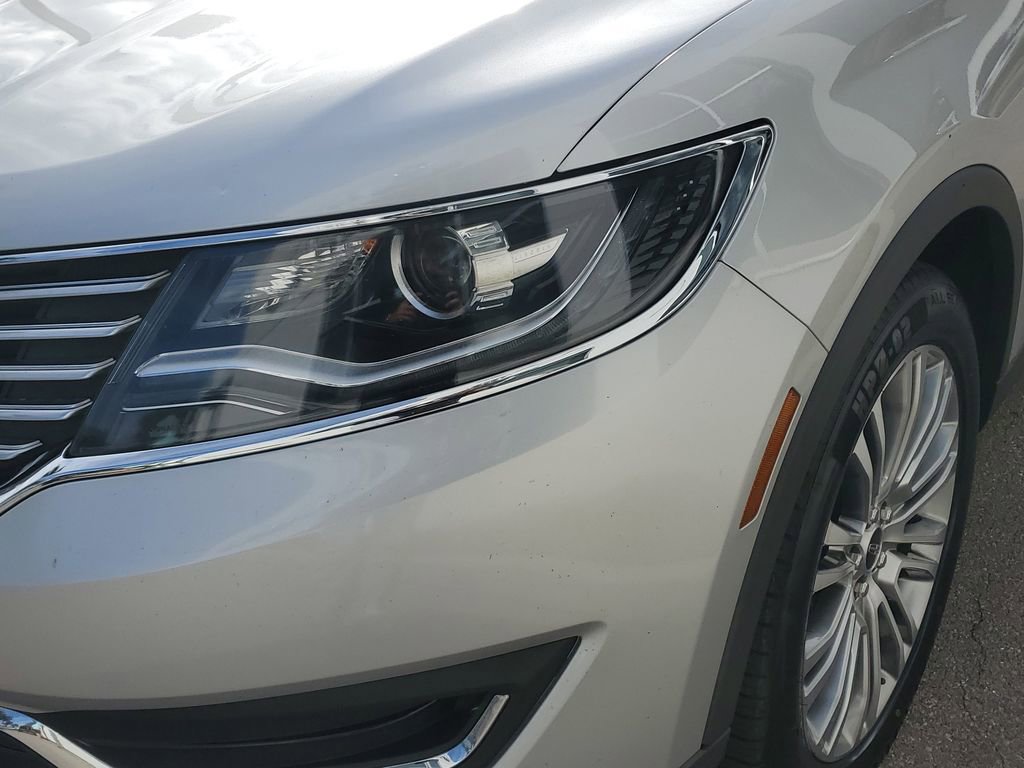 Used 2018 Lincoln MKX Reserve image 10