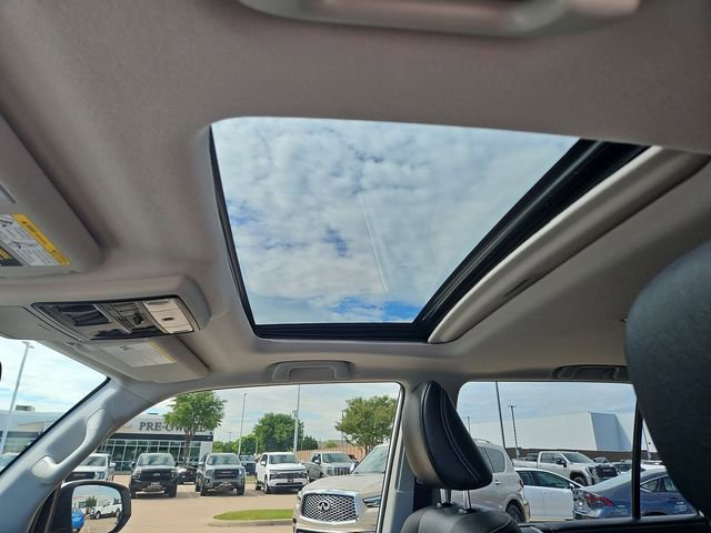Used 2024 Toyota 4Runner SR5 Premium w/ Moonroof Package image 18