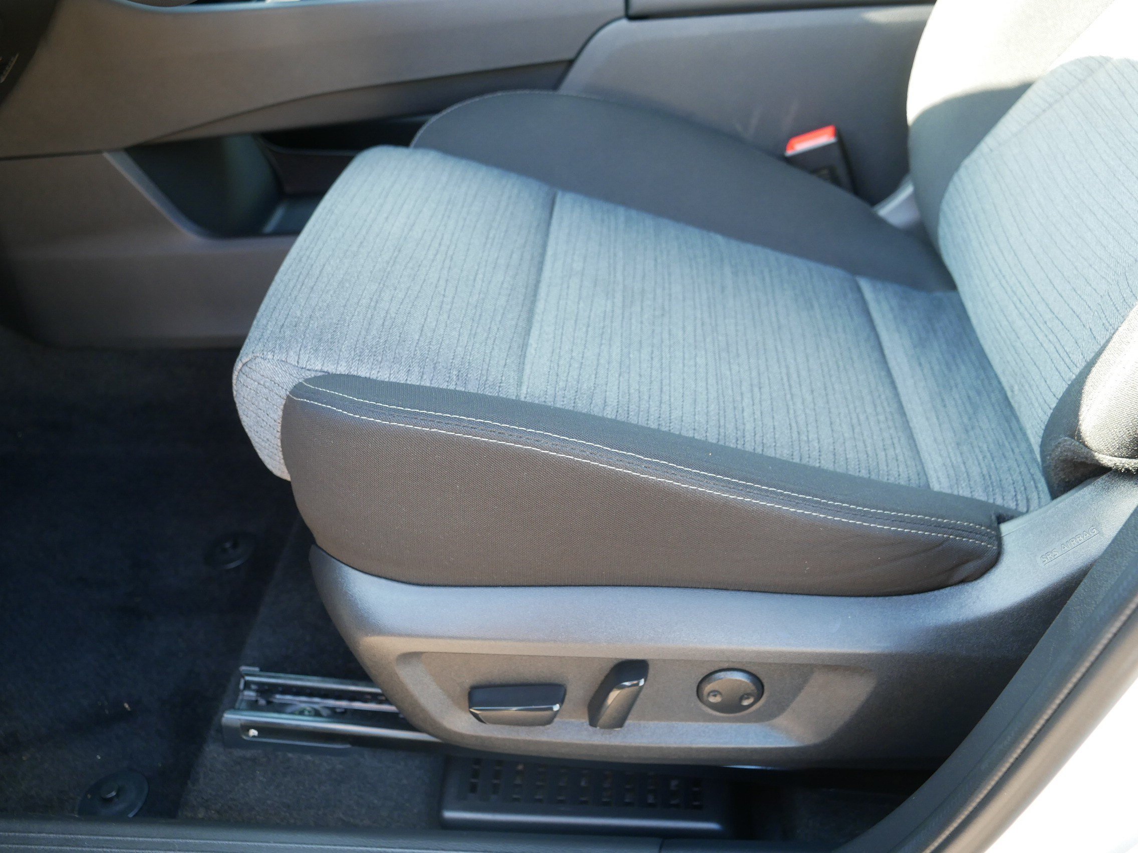 Certified 2023 Nissan Rogue SV AWD/4WD image 20