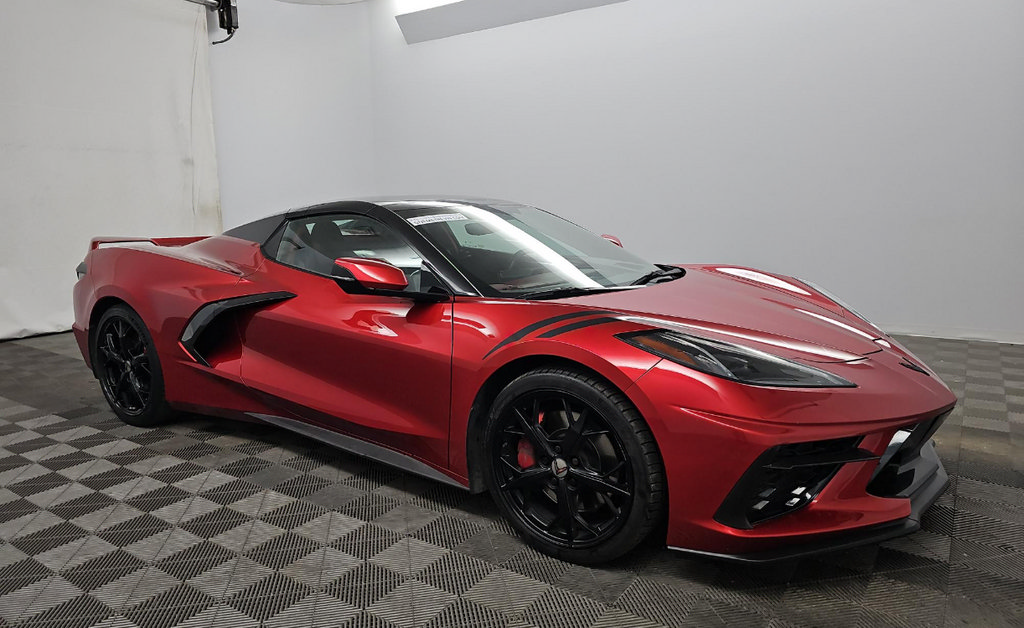 Used 2021 Chevrolet Corvette Stingray Premium Conv w/ Z51 Performance Package RWD image 3
