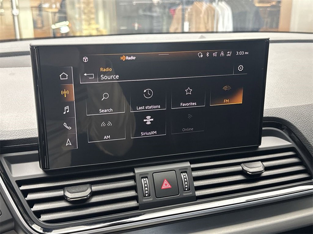 Certified 2024 Audi Q5 e Premium Plus image 16