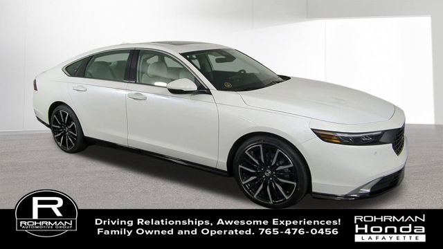 New 2026 Honda Accord Touring image 2