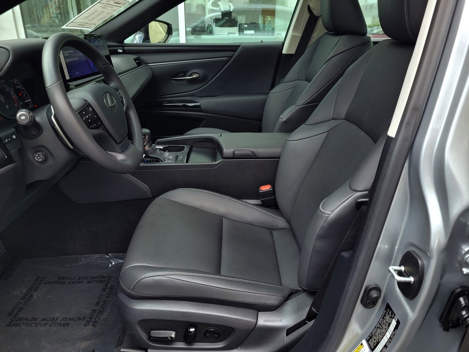 Used 2024 Lexus ES 250 w/ Premium Package image 15